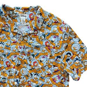 Disney Parks Disney Ducks Button Camp Shirt Size Large‎ DONALD SCROOGE MATILDA